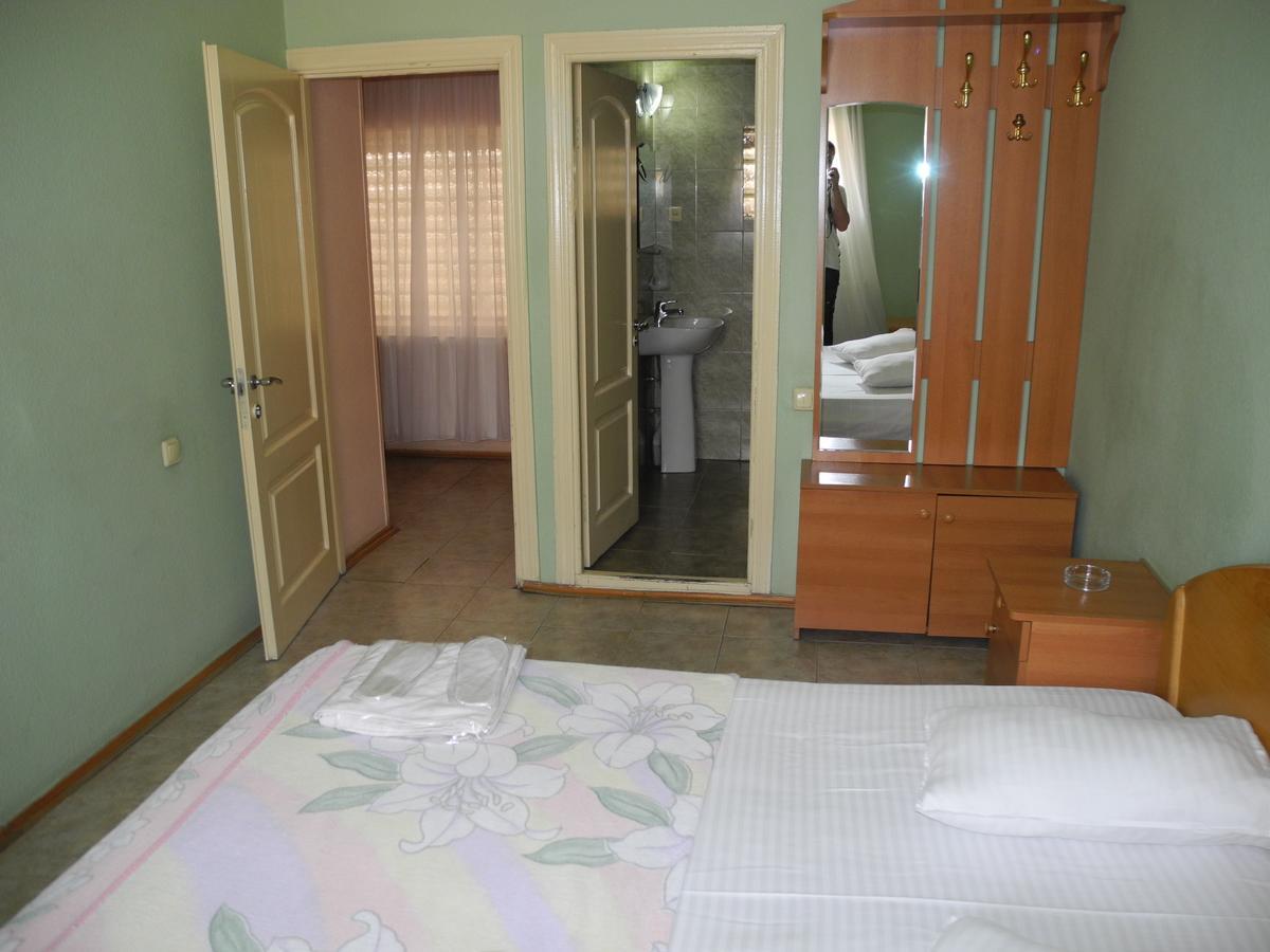 טביליסי Hotel Sachveno מראה חיצוני תמונה